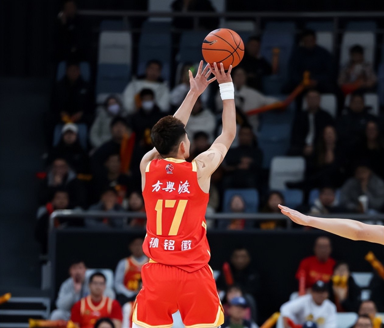 今晚体能课后，犹他爵士刷新队史纪录备战欧篮联，态度坚定，高层口径保持一致的简单介绍贝博在线登入