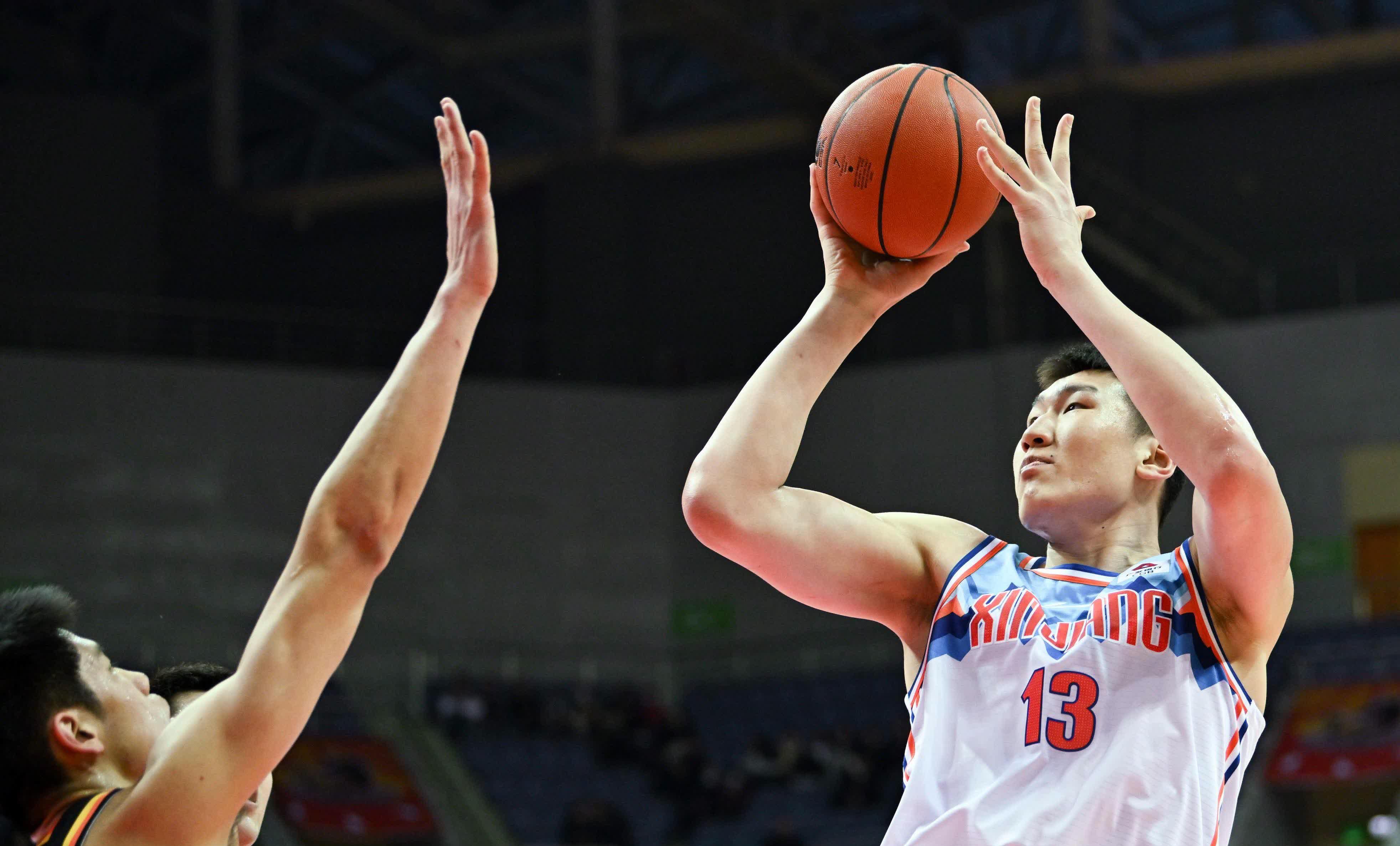 关于山东男篮发布备战花絮，窗口期完成体检，CBA常规赛任务艰巨，轮换策略成焦点的信息贝博直播